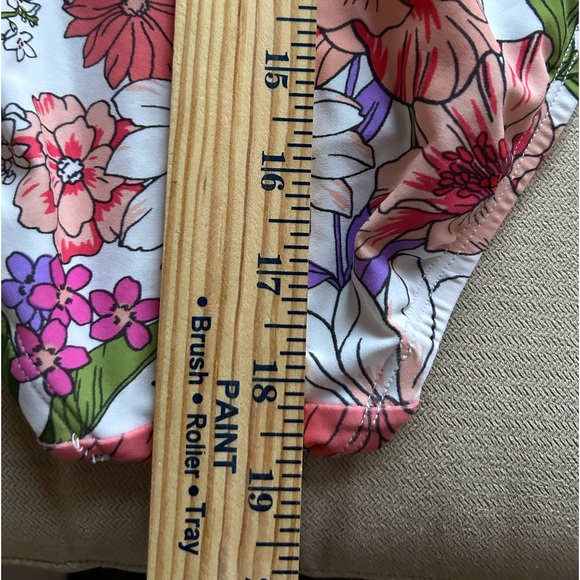 Kona Sol Medium Coverage One Piece Floral Swimsuit/ Bathing suit‎  Size Large - Picture 7 of 8